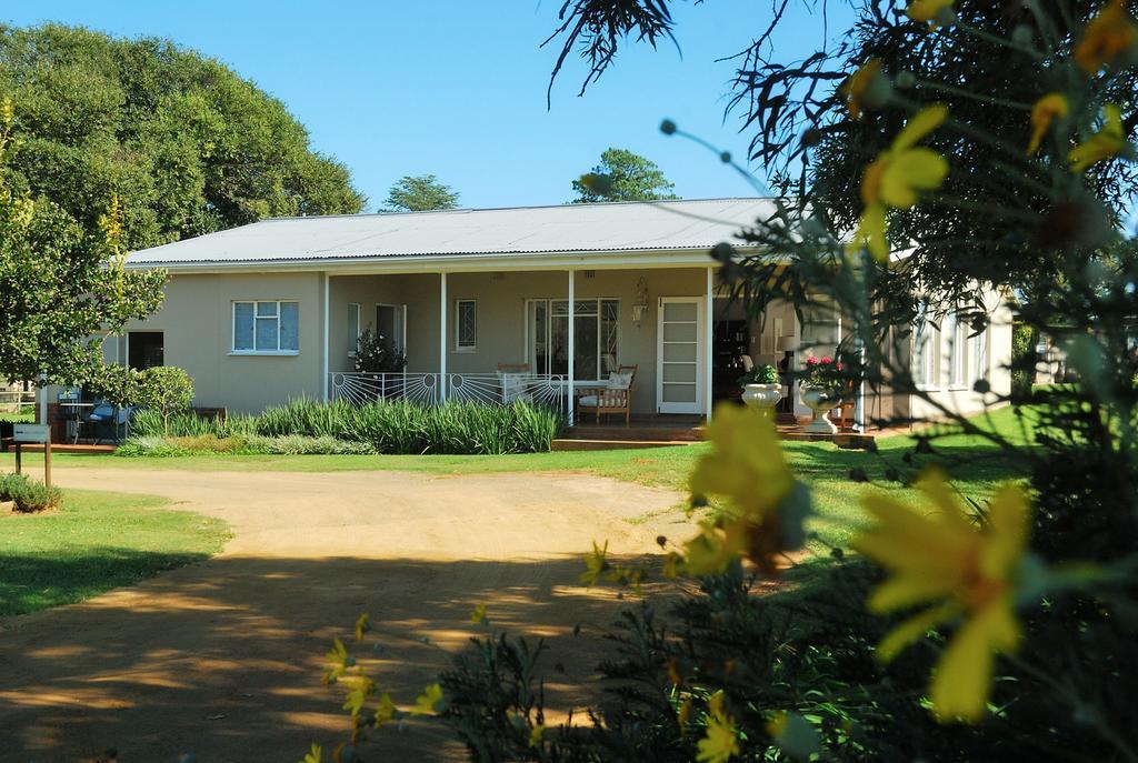 Sneezewood Farm Bed&Breakfast&Self-Catering Cottage Dundee Exteriör bild
