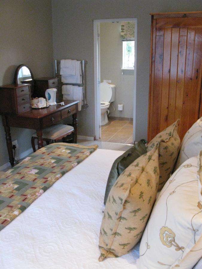 Sneezewood Farm Bed&Breakfast&Self-Catering Cottage Dundee Exteriör bild